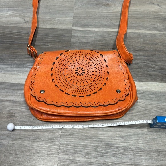 Crossbody orange bag - Picture 10 of 11